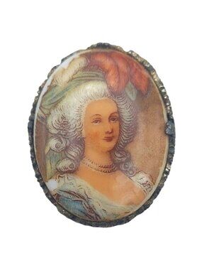 Vintage Victorian Style Marie Antoinette Porcelain Portrait Brooch Pin Pendant